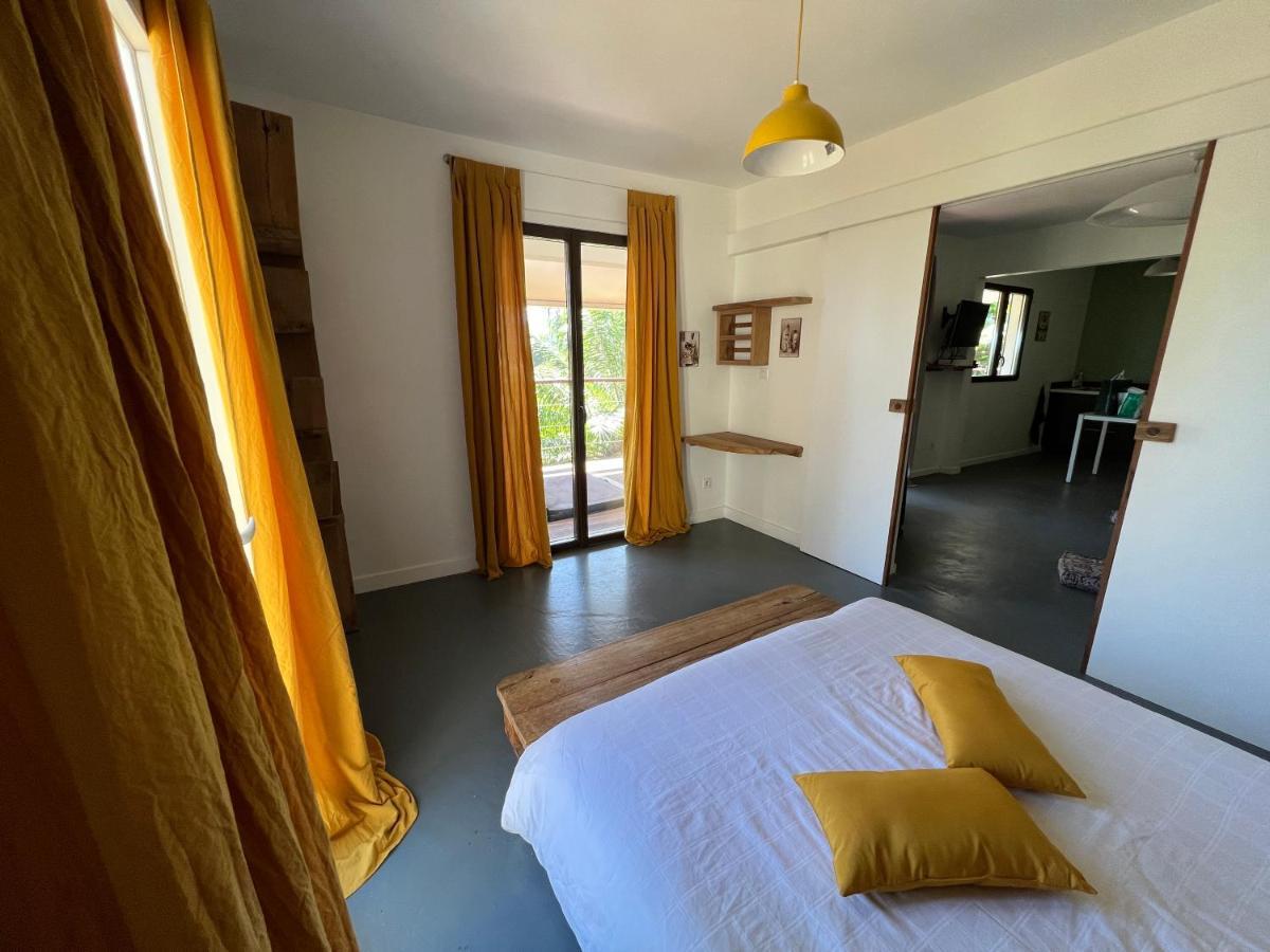 Appartement Avec Jacuzzi Et Vue Sur Le Golf Les Trois-Ilets Extérieur photo